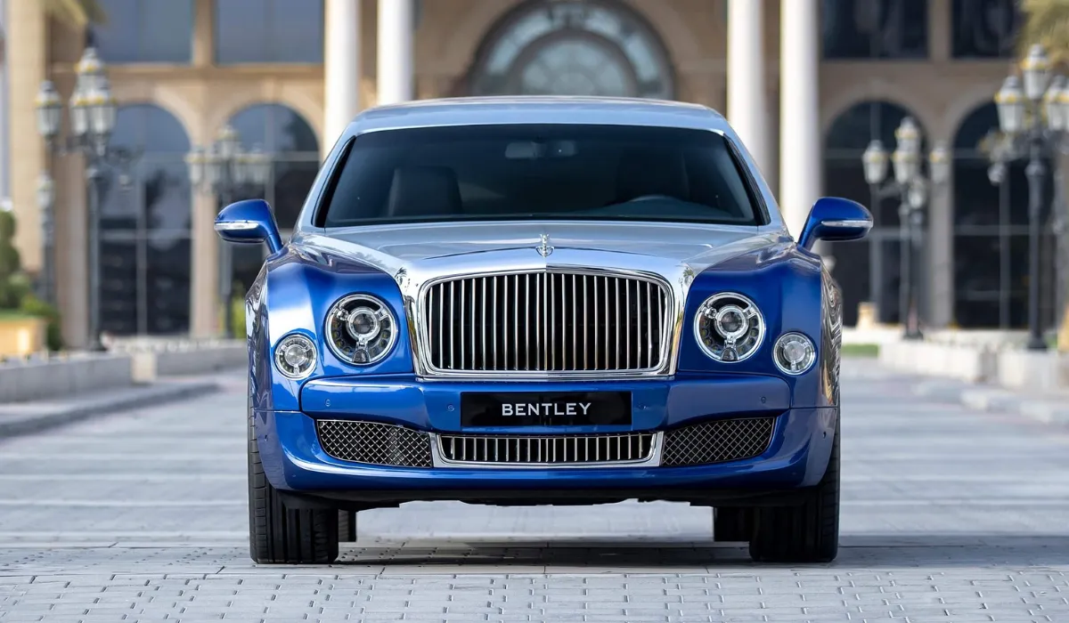 bentley_-_mulsanne_extended_wheelbase_-_luxury_sedan_car_rentals_-_preowned_sedan_car_-_exclusive_concierge_club.webp