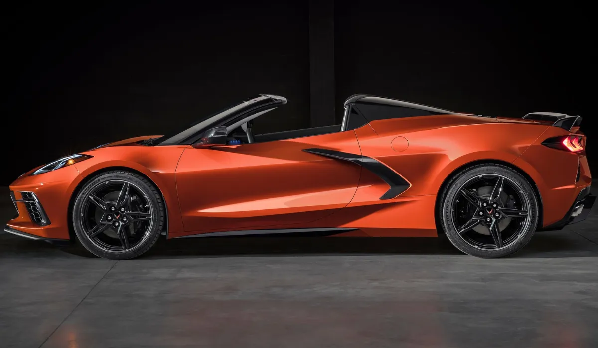 corvette_-_corvette_c8_stingray_convertible_-_sports_car_rentals_-_preowned_sports_car_-_exclusive_concierge_club.webp