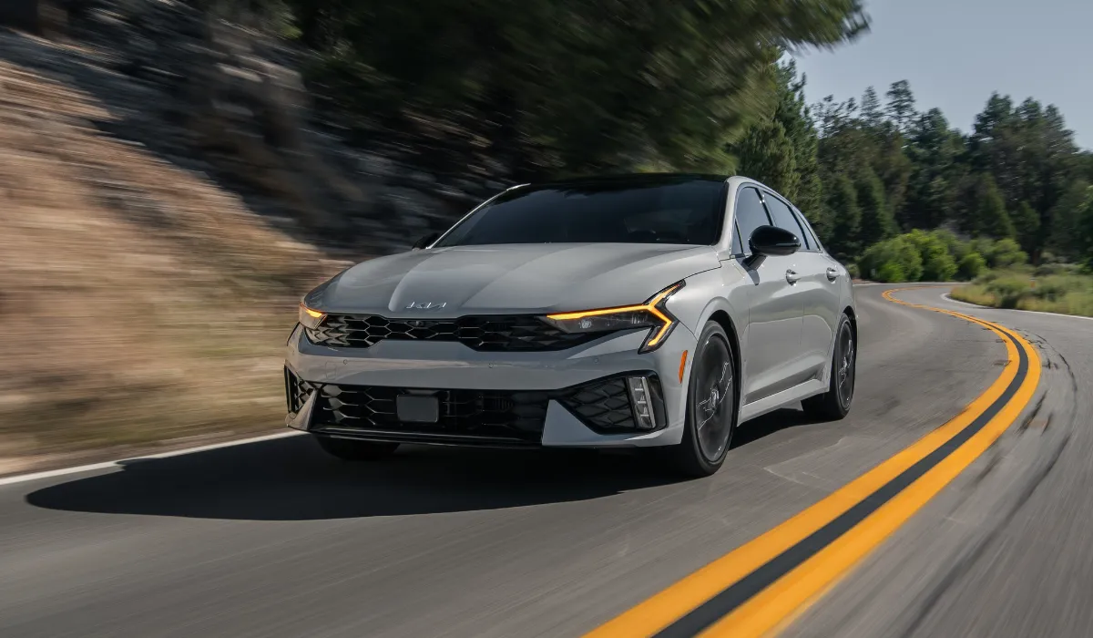 kia_-_k5_gt-line_-_luxury_car_rentals_-_preowned_luxury_car_-_exclusive_concierge_club.webp