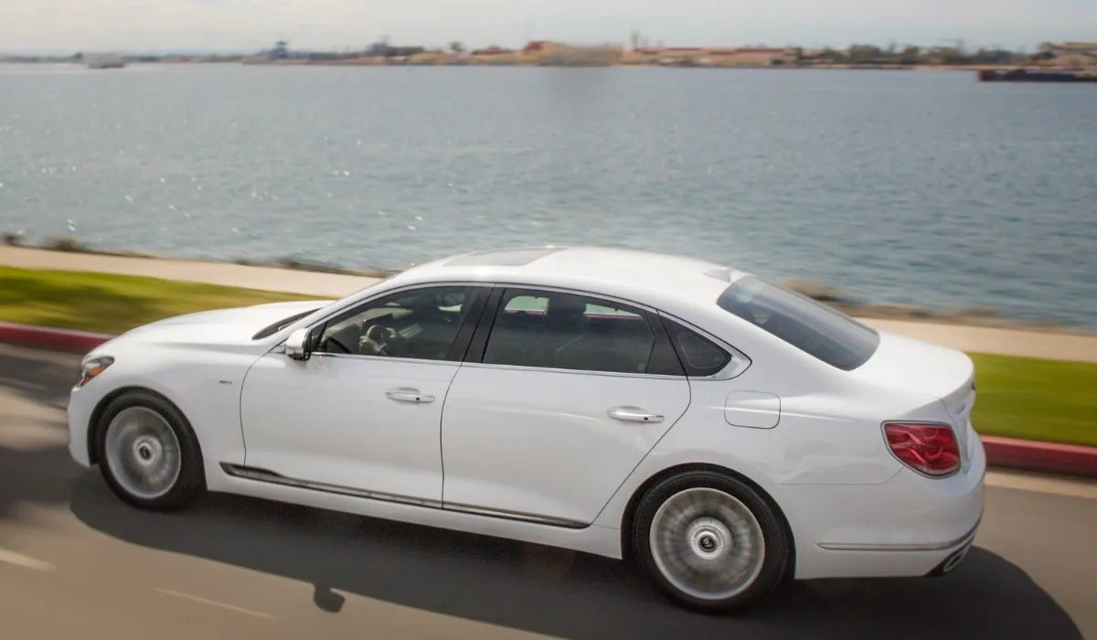 kia_k900_v8_luxury_luxury_sedan_car_rentals_preowned_sedan_car_exclusive_concierge_club.webp