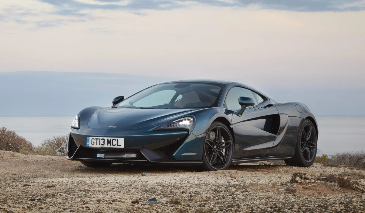 mclaren_570gt_coupe_luxury_car_rentals_preowned_luxury_car_exclusive_concierge_club.webp