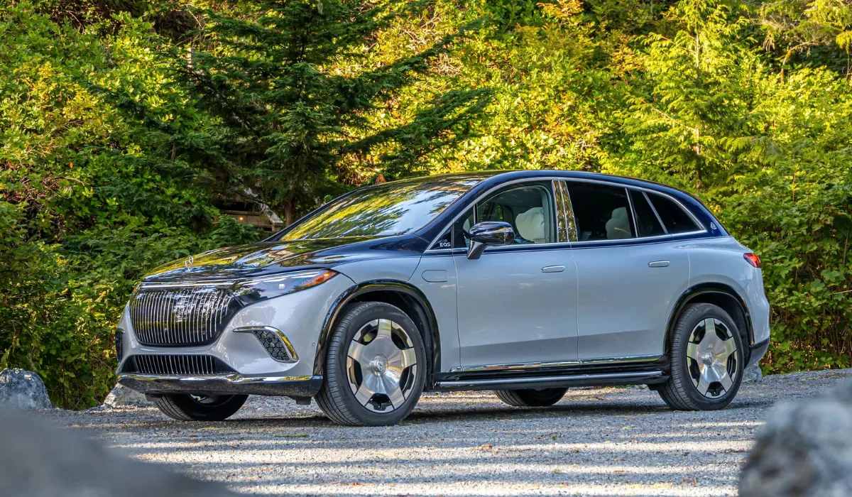 mercedes_maybach_eqs_suv_best_electric_suv_rentals_best_preowned_electric_suv_exclusive_concierge_club.webp