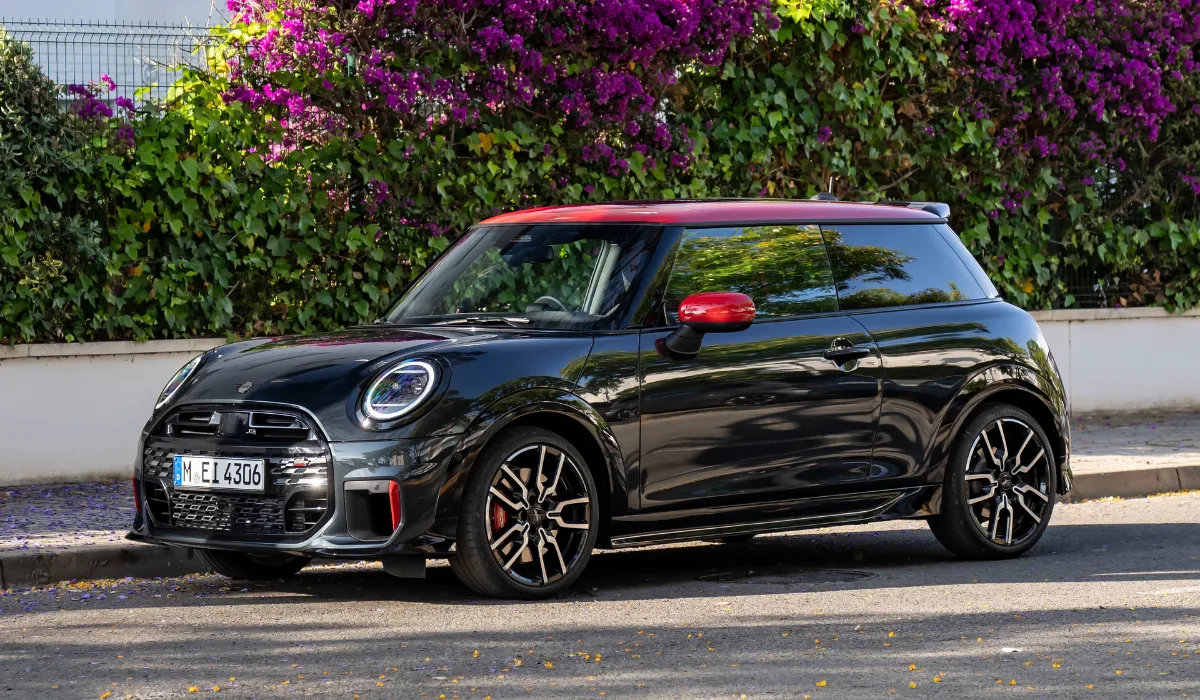 mini_john_cooper_works_luxury_car_rentals_preowned_luxury_car_exclusive_concierge_club.webp