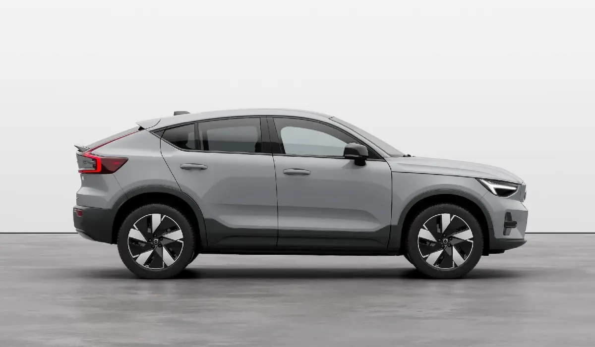 volvo_-_c40_recharge_e80_-_luxury_electric_suv_rentals_-_preowned_luxury_electric_suv_-_exclusive_concierge_club_Qfve2l15.webp